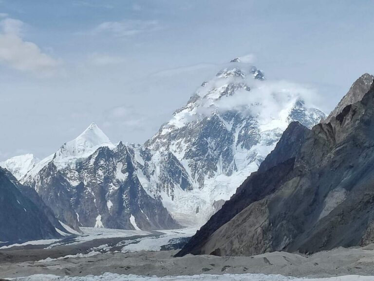 Trvalo to 45 let, než byla poprvé pokořena K2: I když je nižší než Mount Everest, stala se nechvalně proslulou právě K2