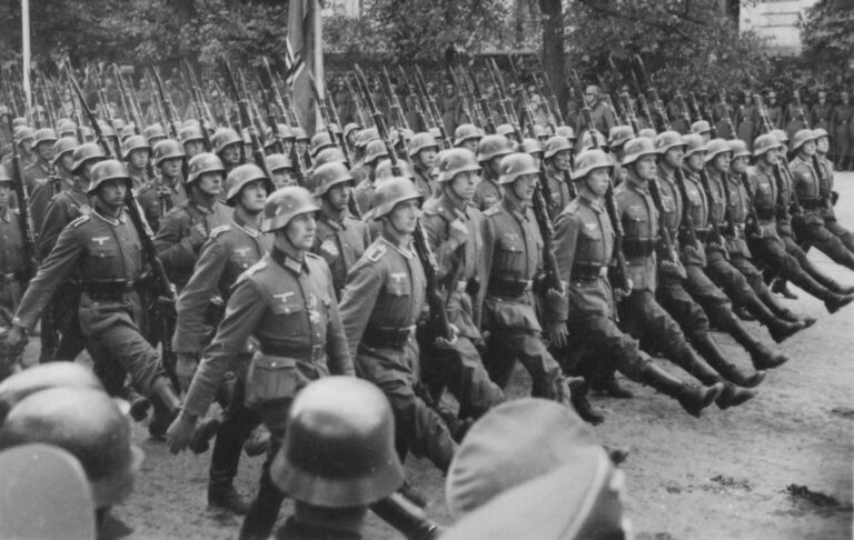 17. září 1939 vtrhla Rudá armáda do Polska. Začalo společné peklo se Třetí říší