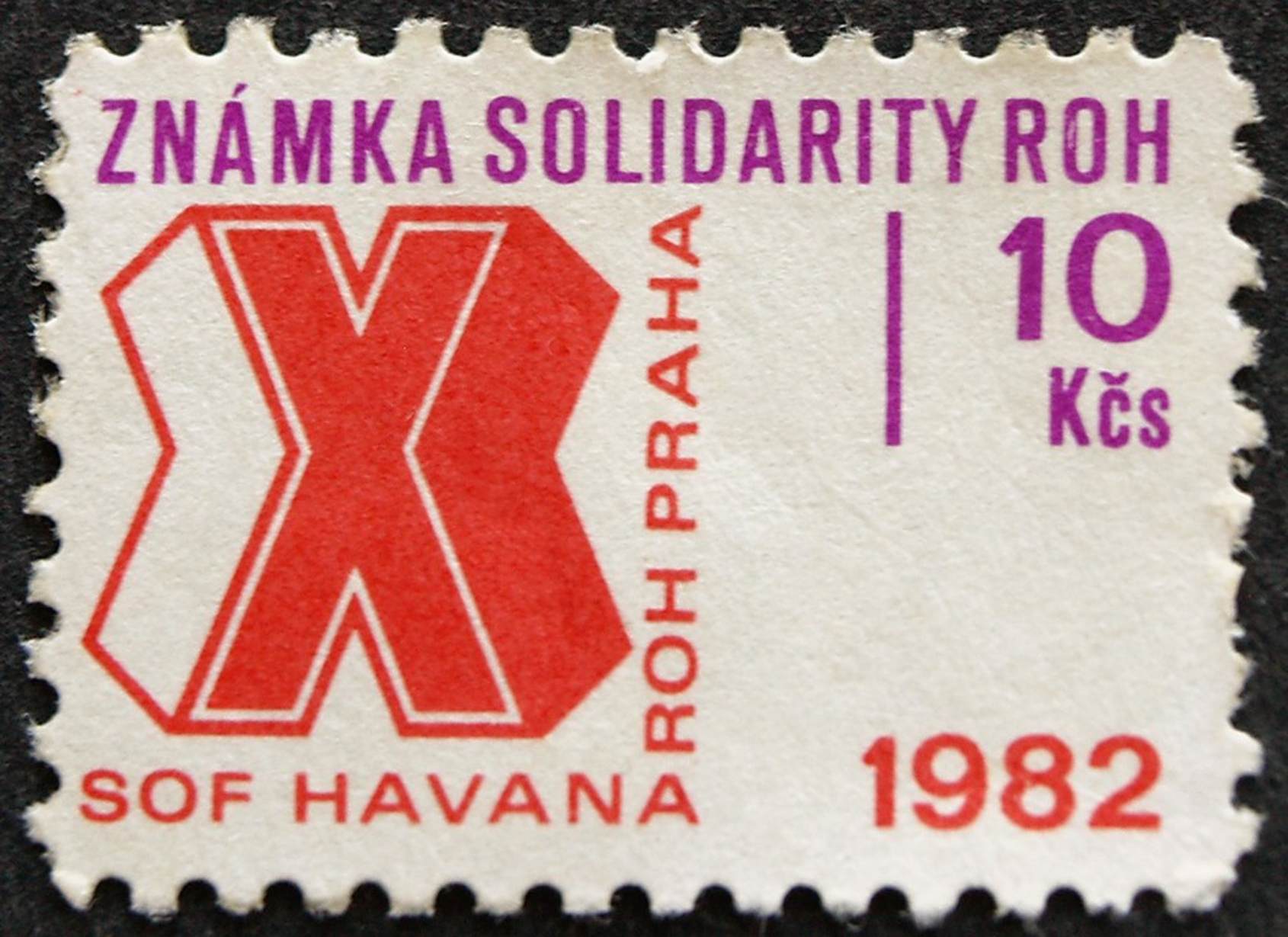 1024px-Známka_solidarity_ROH_1982 1 | kroniQa Známka solidarity ROH, FOTO: <a href="https://commons.wikimedia.org/wiki/File:Zn%C3%A1mka_solidarity_ROH_1982.jpg">Self-scanned</a>, Public domain, via Wikimedia Commons