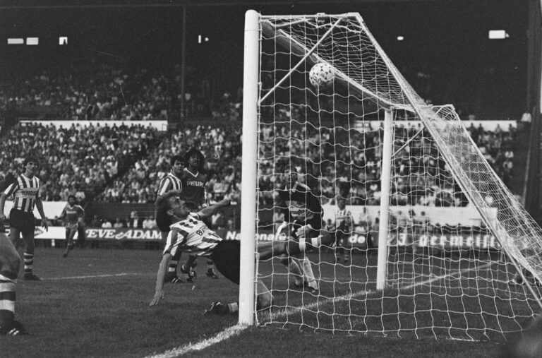 Nejstarší fotbalový klub u nás hraje dál. A není to Sparta ani Slavia