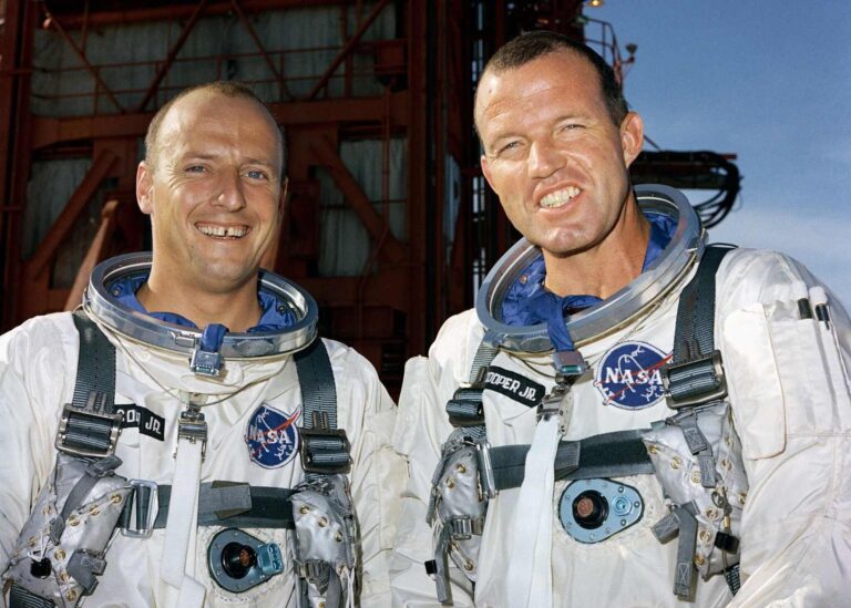 Gordon Cooper: Astronaut, který lhal, aby letěl do vesmíru. Na sklonku života tvrdil, že viděl UFO a vláda to tají