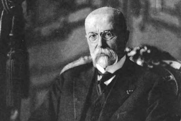 Sbohem, prezidente. Masarykova rezignace před 90 lety spustila odpočet války. Národ plakal a bál se budoucnosti