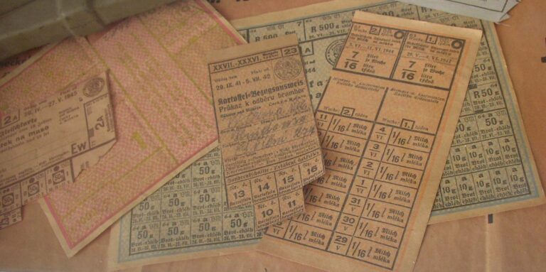 Konec potravinových lístků sliboval plné stoly. Radost z nákupů okamžitě rozdrtila měnová reforma