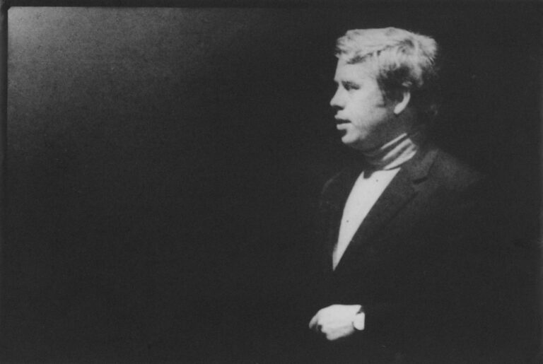 Nečetli to, ale podepsali. Článek „Ztroskotanci a samozvanci“ zmanipuloval celý národ a proslavil chartu 77