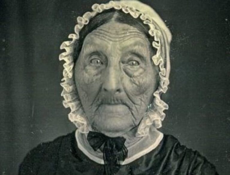 Nejplodnější matka historie. Obyčejná ruská rolnice přivedla na svět neuvěřitelných 69 dětí