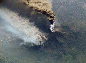Etna, FOTO: NASA, Public domain, via Wikimedia Commons
