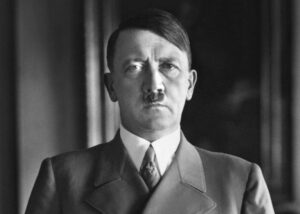 Adolf Hitler, FOTO: Bundesarchiv, Bild 183-H1216-0500-002 / CC-BY-SA, CC BY-SA 3.0 DE, via Wikimedia Commons