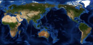 Mapa světa získá novou podobu, FOTO: Maulucioni, based on a previous work by Reto Stöckli, NASA Earth Observatory, modified by NordNordWest, CC BY-SA 4.0, via Wikimedia Commons